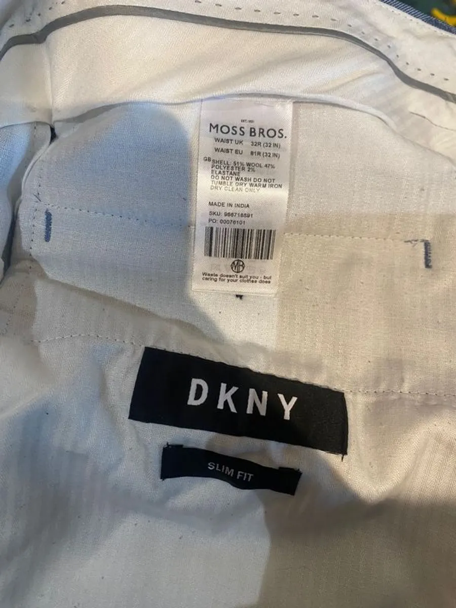 DKNY suit - Image 3
