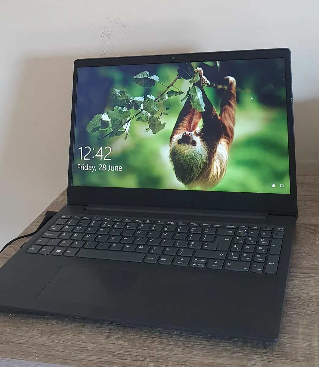 Laptop for sale - Image 1