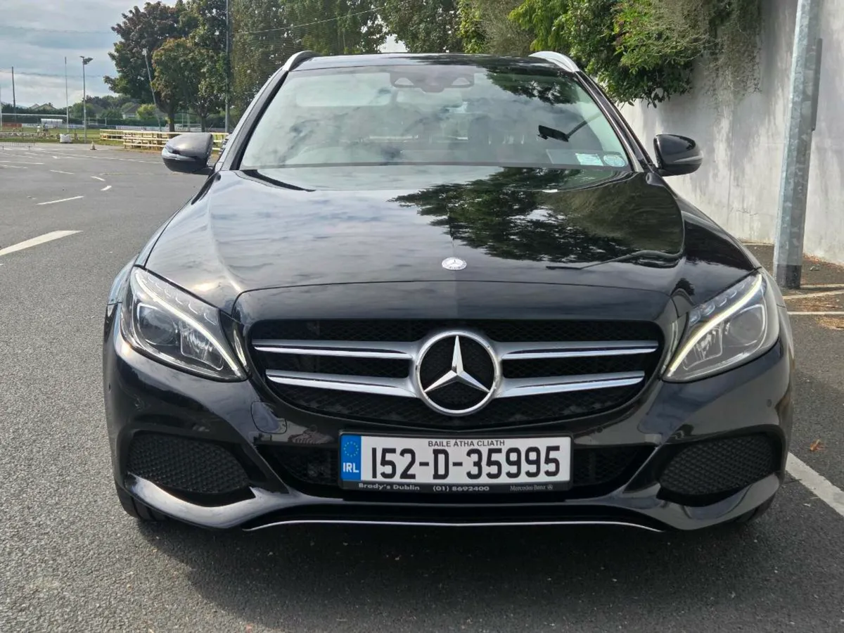 2015 Mercedes-Benz C350e Estate - Image 3