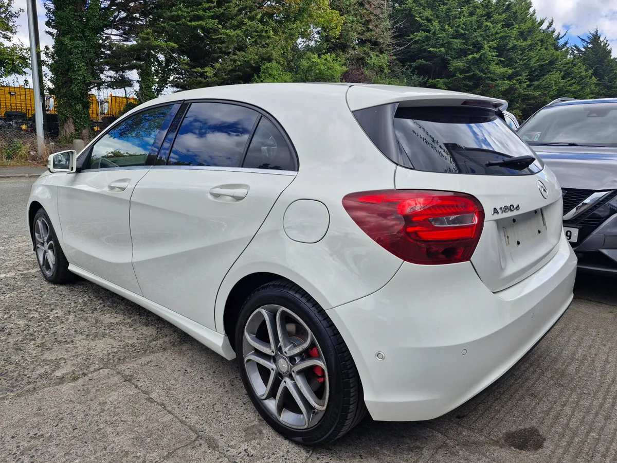 2017 MERCEDES A CLASS A180D SE 1.5D 110BHP AUTO - Image 4