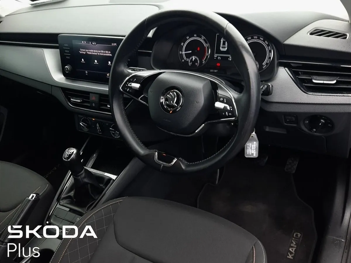 Skoda Kamiq  1 Owner ambition 1.0tsi Petrol - Image 4