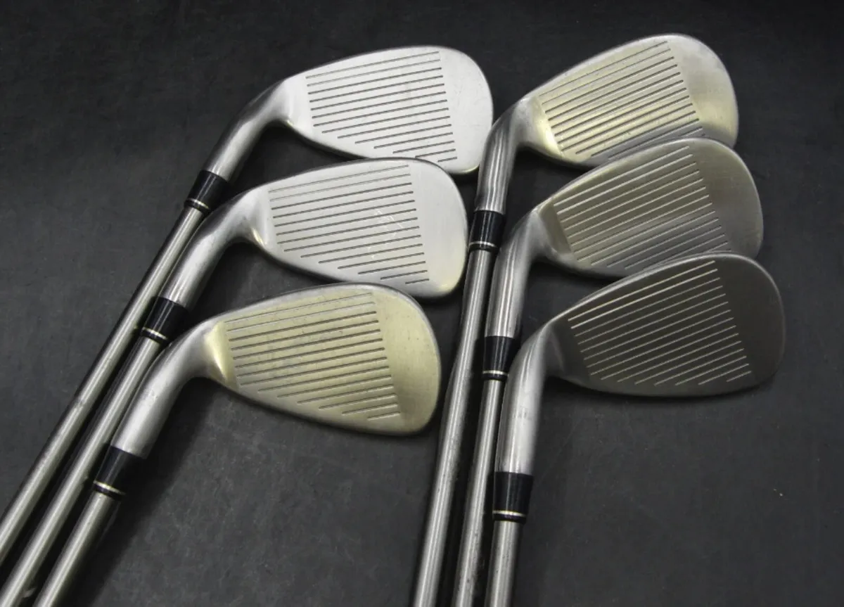TaylorMade r5 rac Irons 5-PW Graphite Great Condit - Image 2
