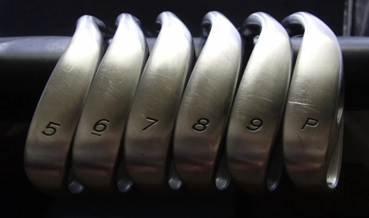 TaylorMade r5 rac Irons 5-PW Graphite Great Condit - Image 4