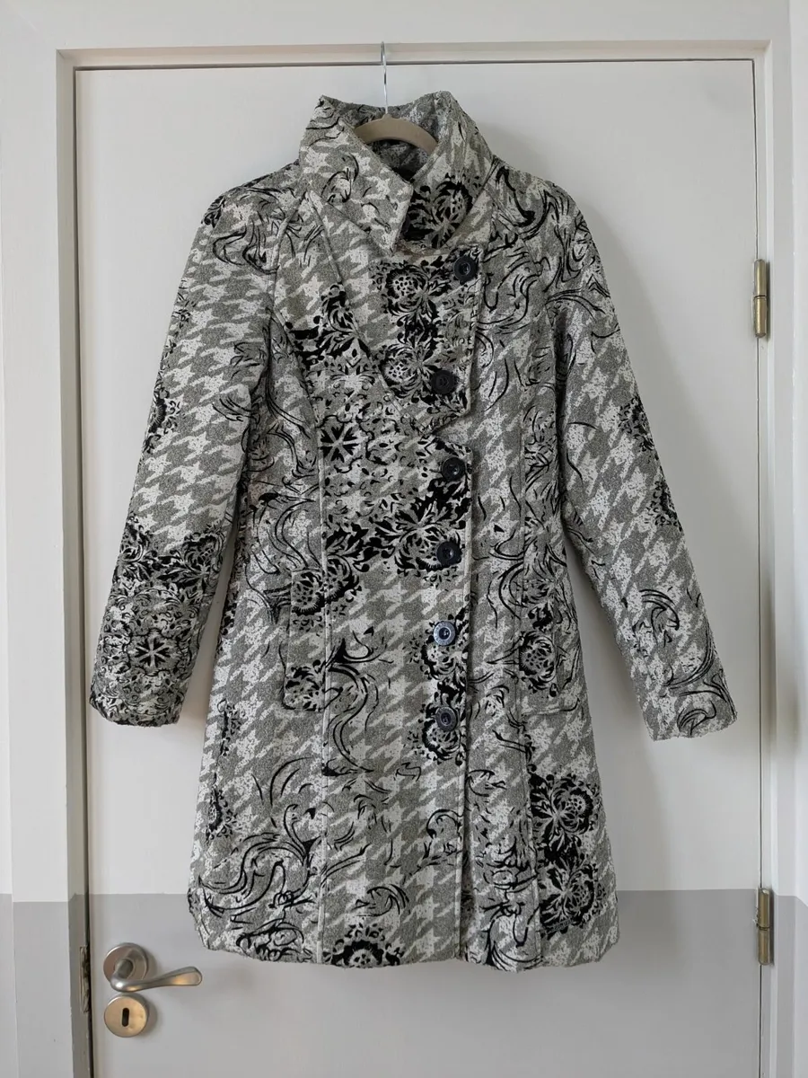 Desigual Chequered Winter Coat - Image 3