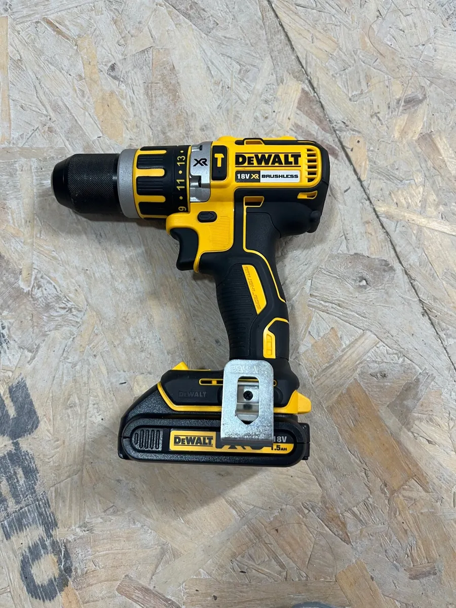 Dewalt 18w Brushless Drill - Image 1