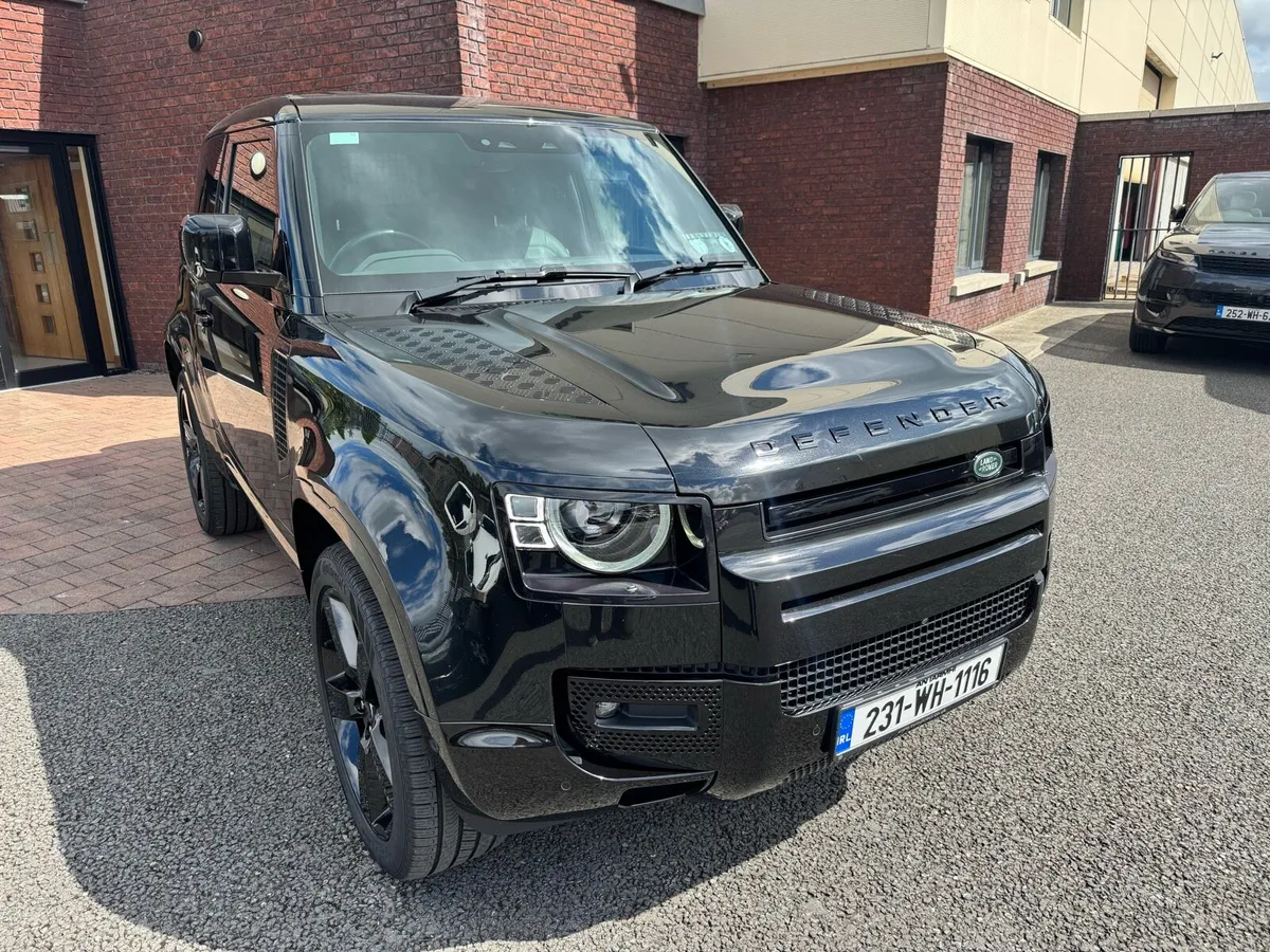 Landrover Defender 90 D250 SE - Image 1