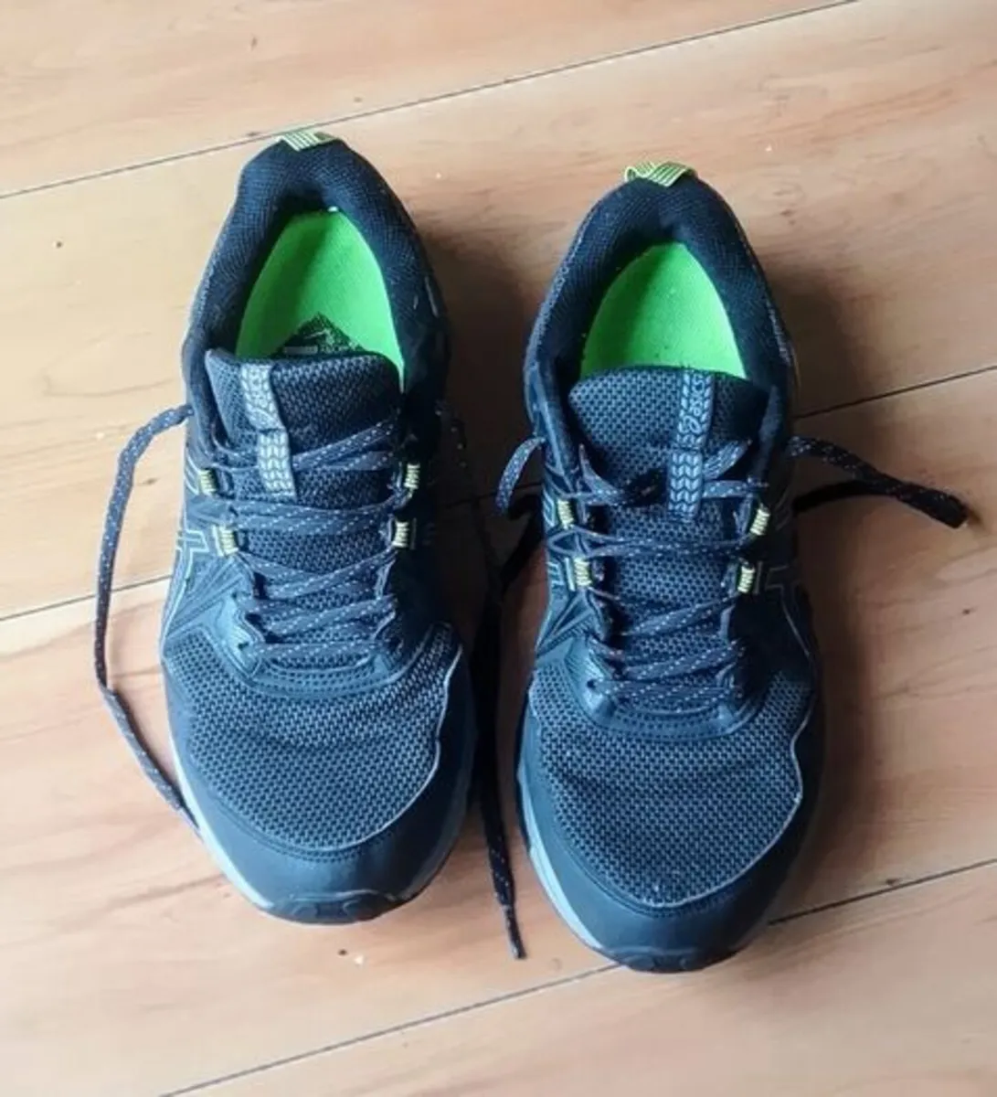 trainers uk9 - Image 1