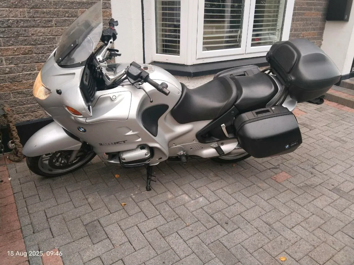 2001 BMW R1150RT for Repairing R Breaking. - Image 1