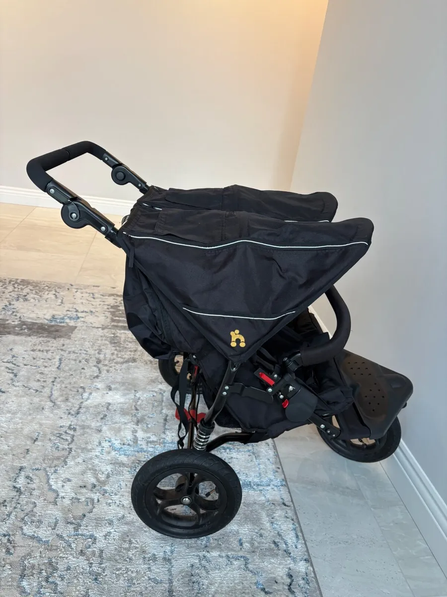 Outnabout Double Buggy - Image 3