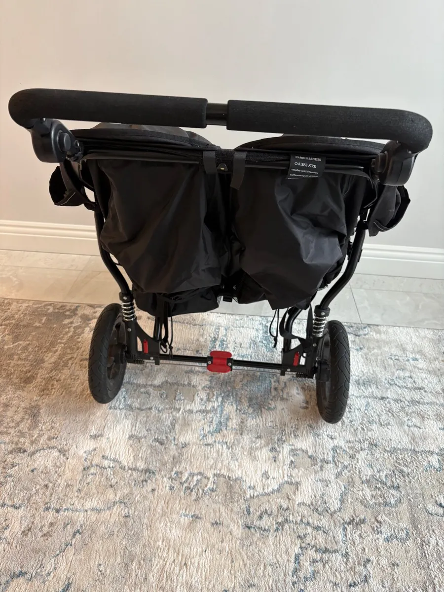 Outnabout Double Buggy - Image 4