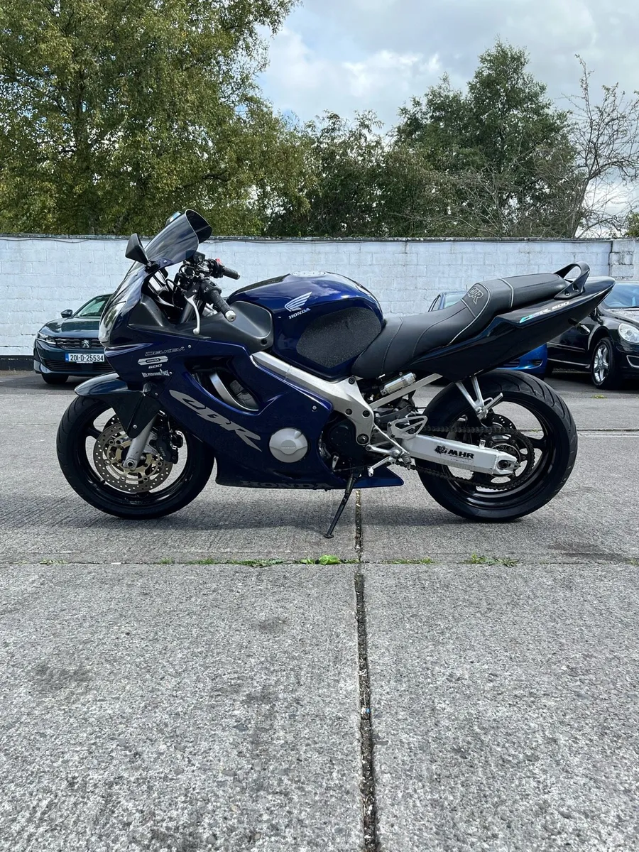 Honda CBR600 f4i - Image 3