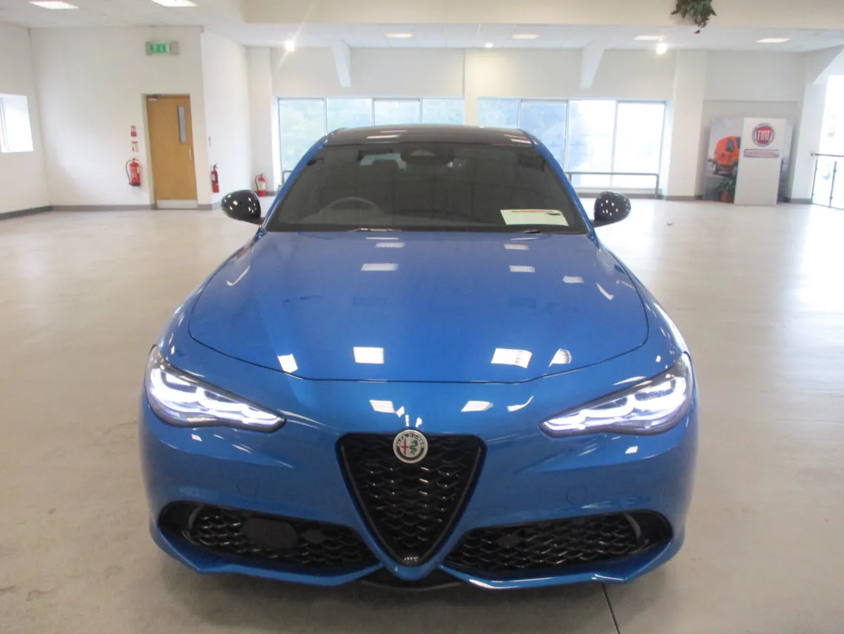 2025 ALFA ROMEO GUILIA VELOCE 280 BHP RWD - Image 4