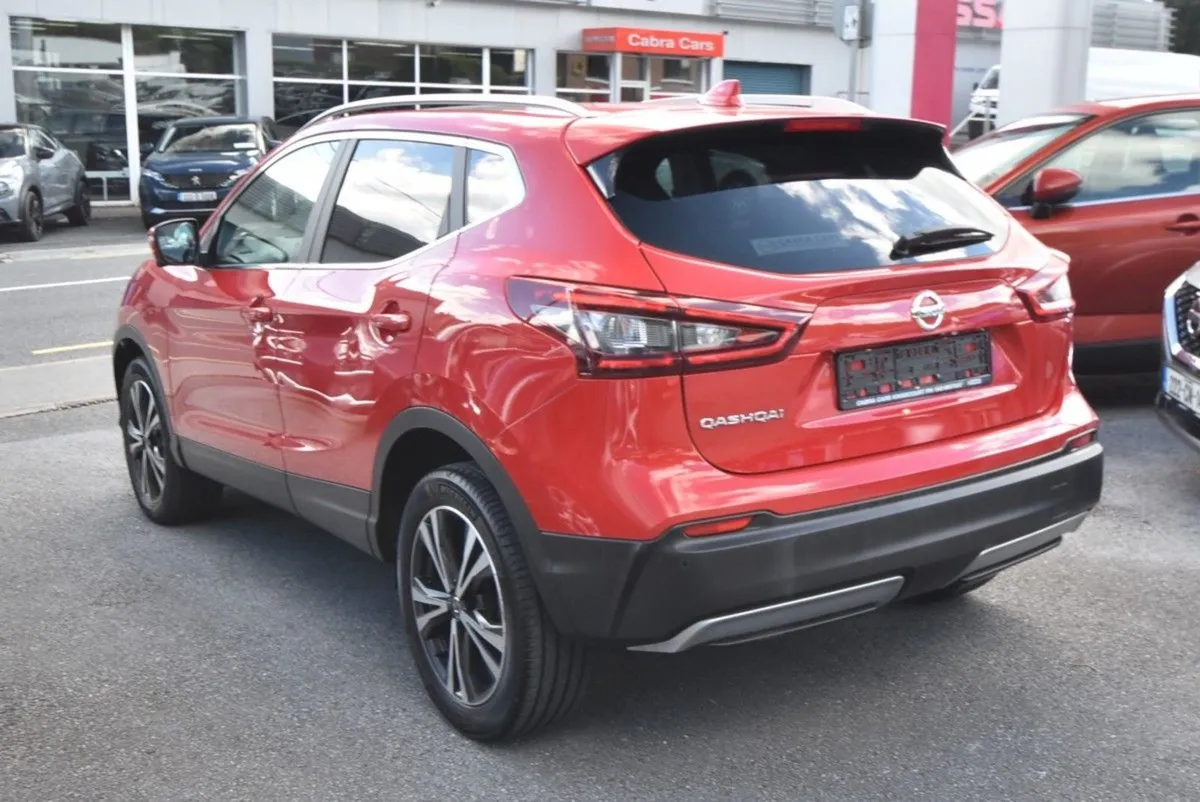 Nissan QASHQAI 1.5 DCI Premium - Image 2