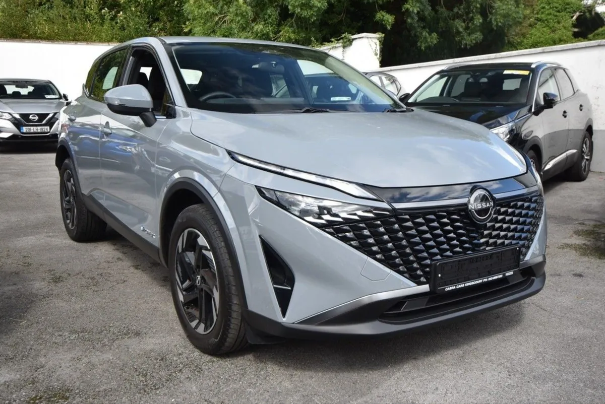 Nissan QASHQAI Qashqai Acenta Prem E-power A Acen - Image 1