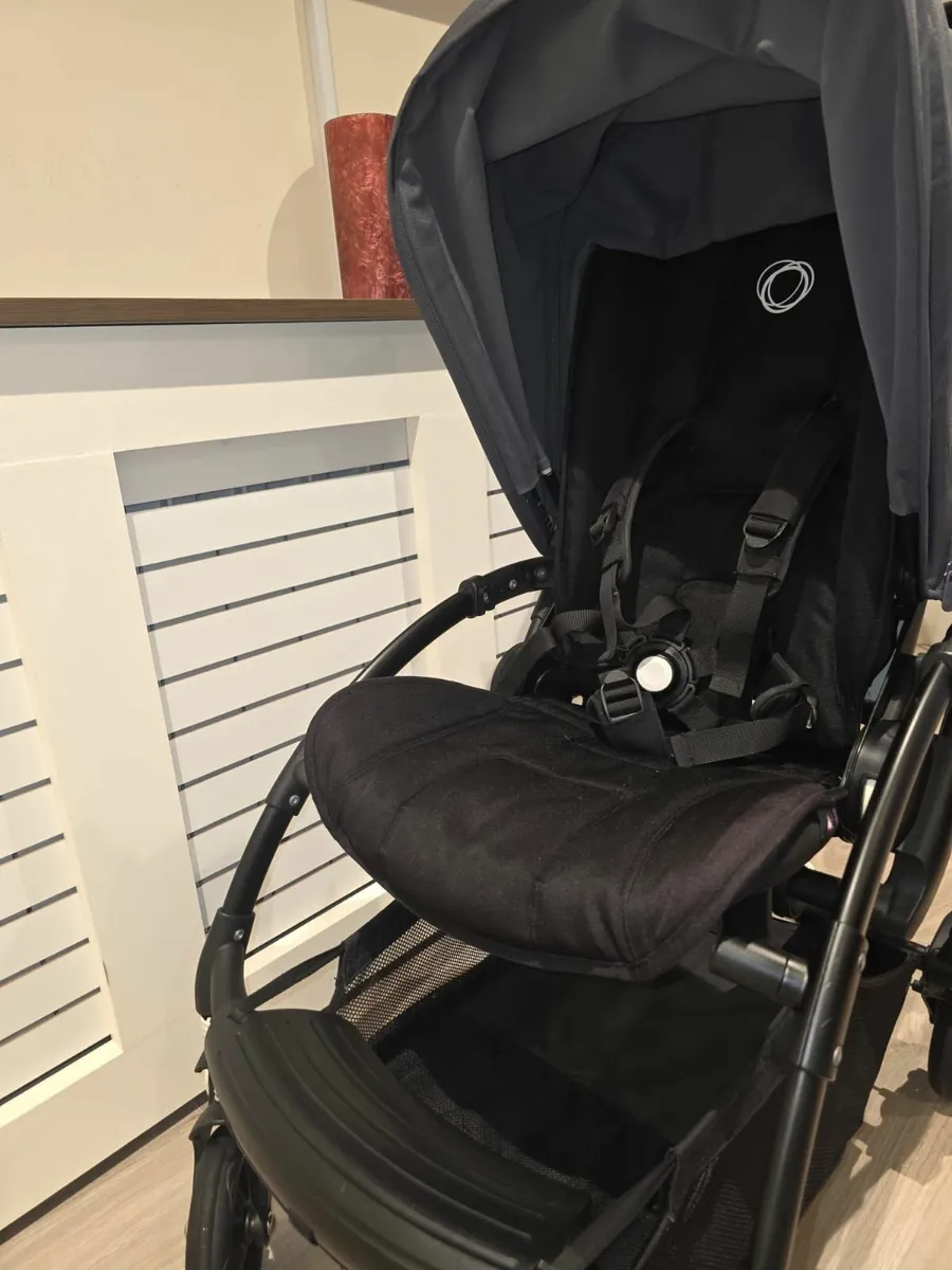 Excellent condition Bugaboo Bee5 Full set - Image 3