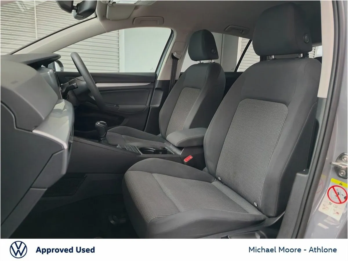 Volkswagen Golf Golf 1.0 TSI 90bhp - Image 4