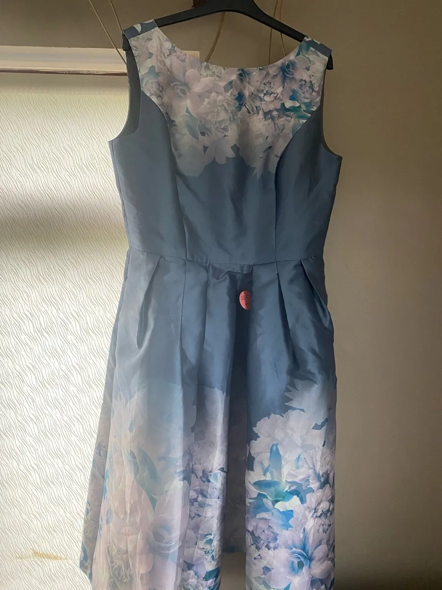 Diction of women’s clothes - Image 3
