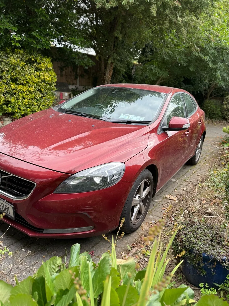 Volvo V40 2015 - Image 3