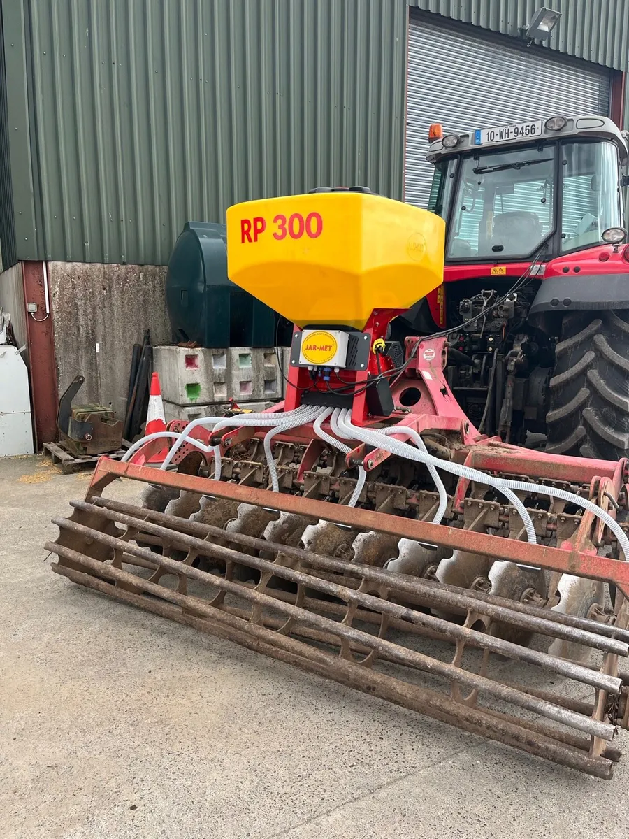 Seeder - Image 1