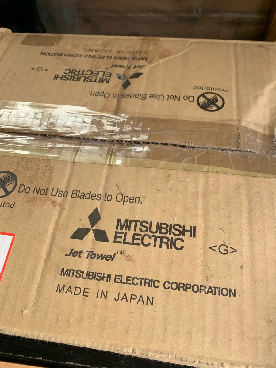 Mitsubishi hand dryer - Image 3