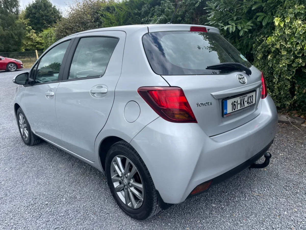 Toyota Yaris 2016 - Image 3