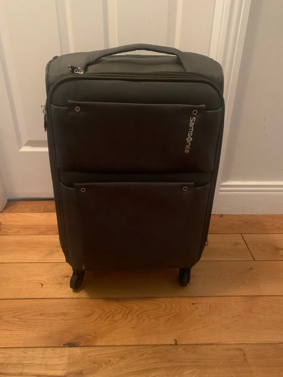 Carry-on luggage - Image 1