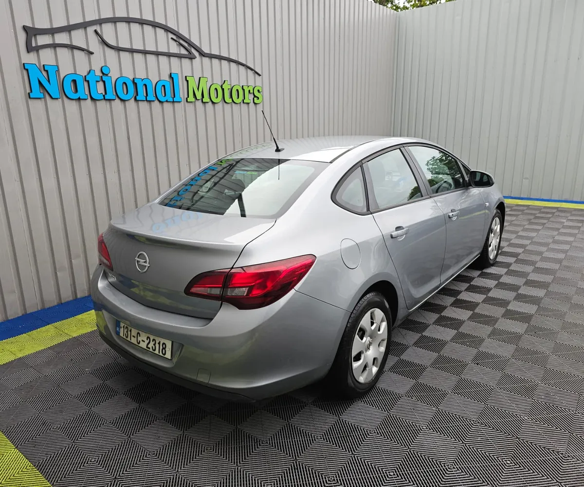 2013 Opel Astra ECOFLEX 1.3D CDTI 16V - Image 3