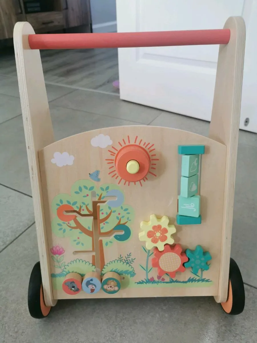 Baby walker - Image 1