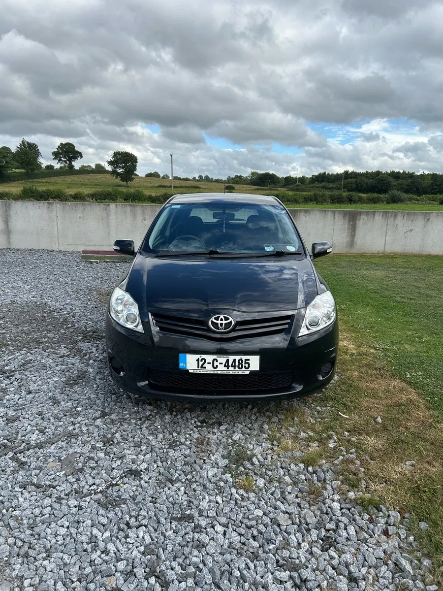 Toyota Auris Van - Image 1