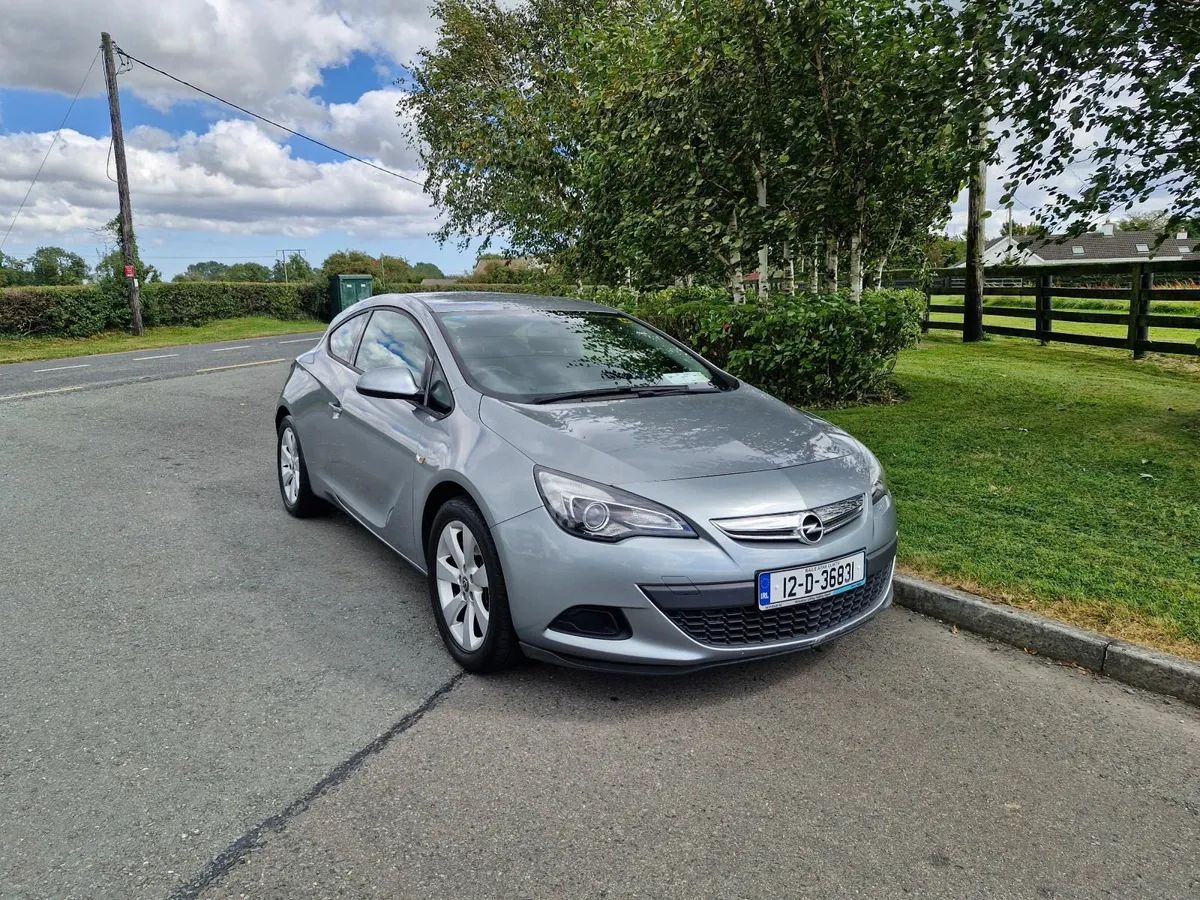 Opel Astra Diesel (JUST PASSED NCT)!!! - Image 1