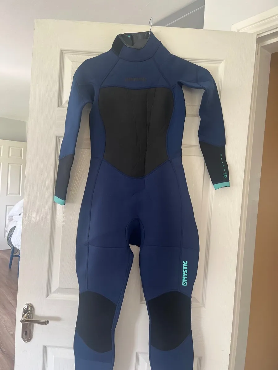 Water sport - Image 4
