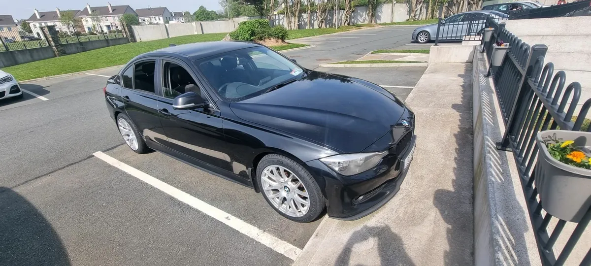 BMW 3-Series 2013 - Image 4