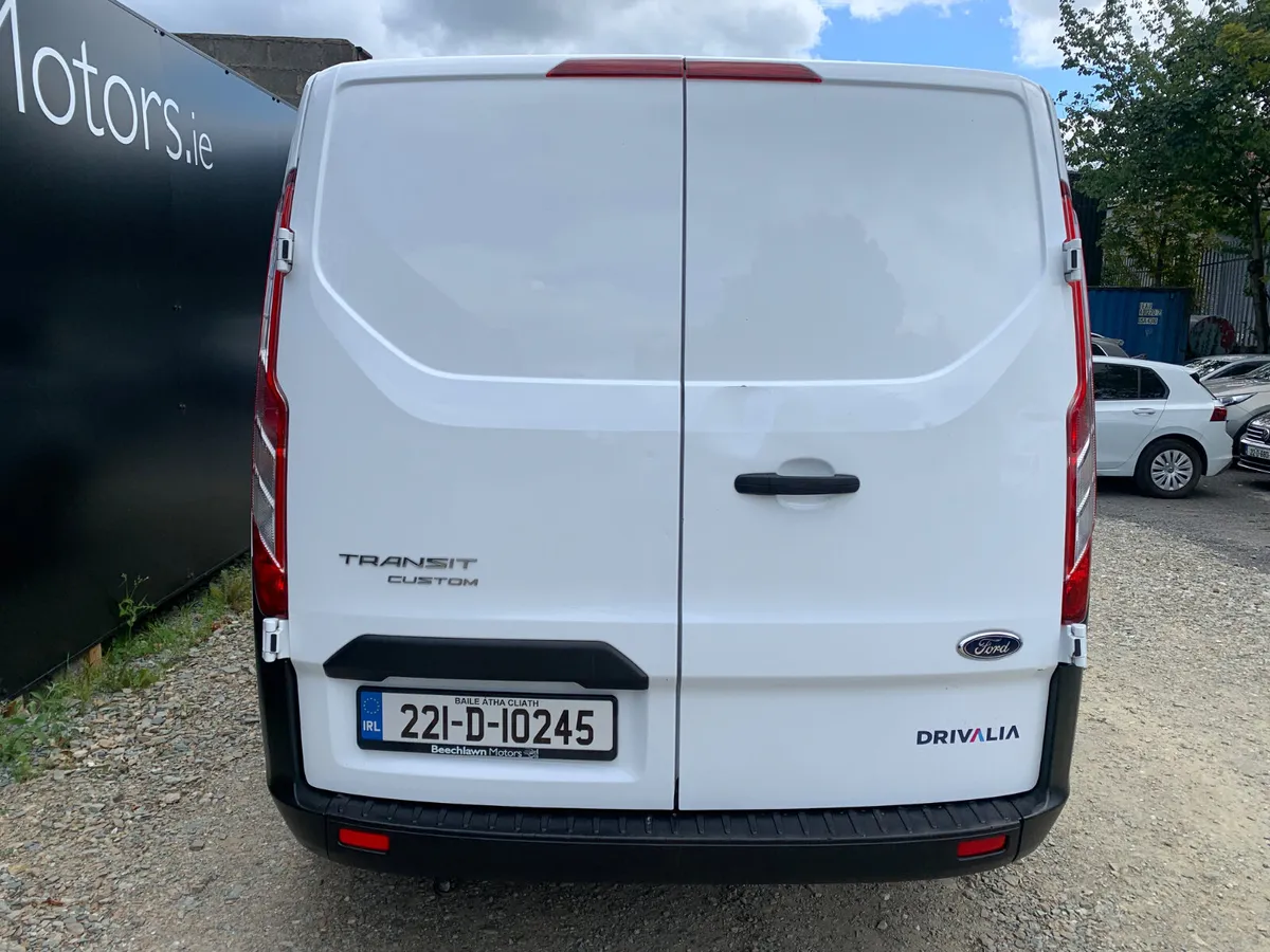 FORD TRANSIT CUSTOM 2.0 TDCI 105 PS SWB VAN - Image 4
