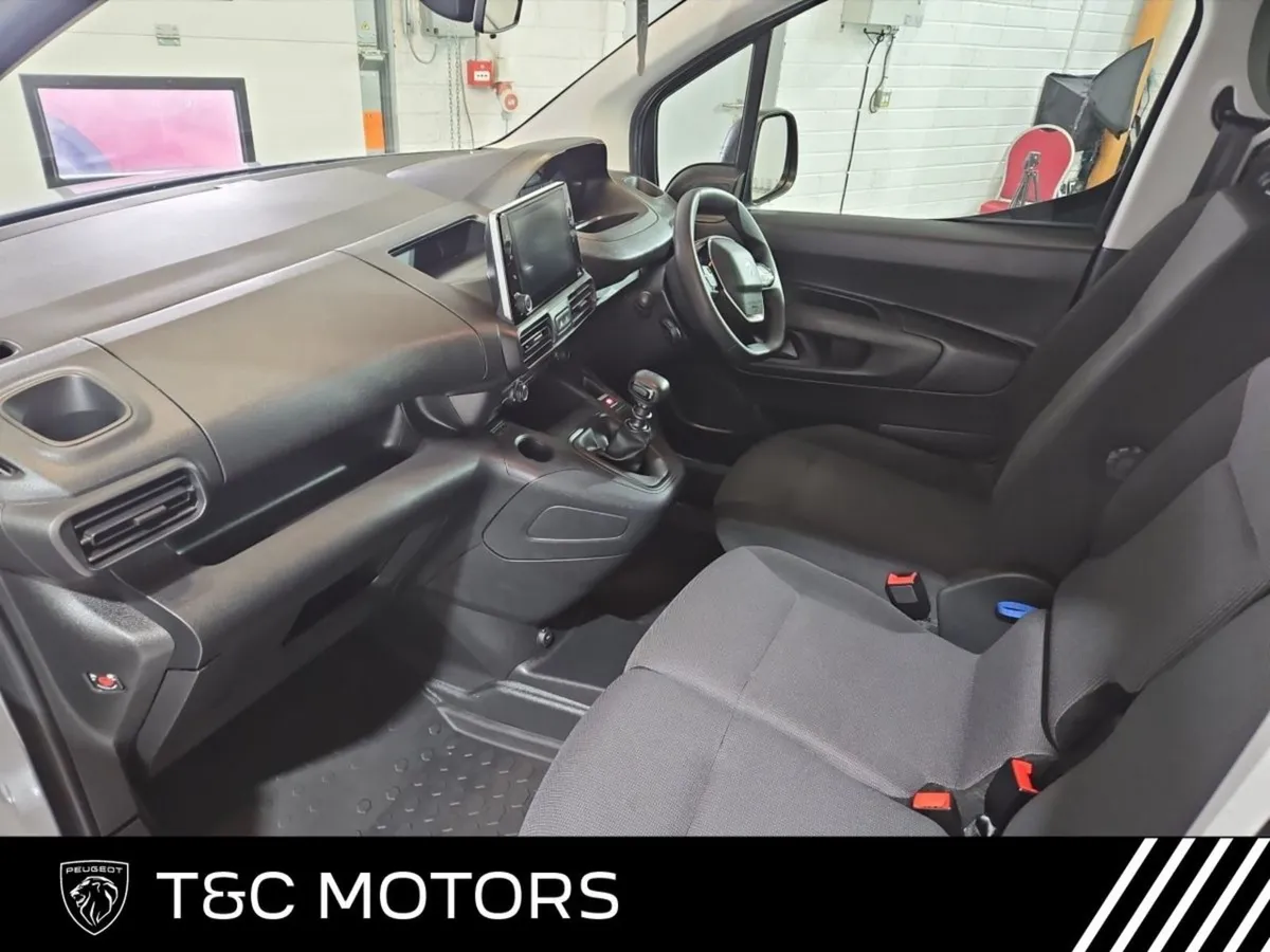 Peugeot Partner HDI - Reversing Camera Sensors  A - Image 4
