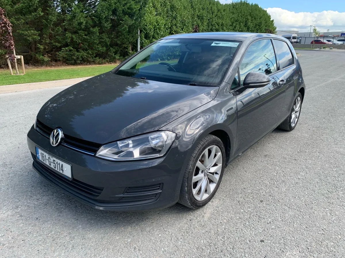 2016 Volkswagen Golf diesel, Doe 4/26, tax 6/25 - Image 2