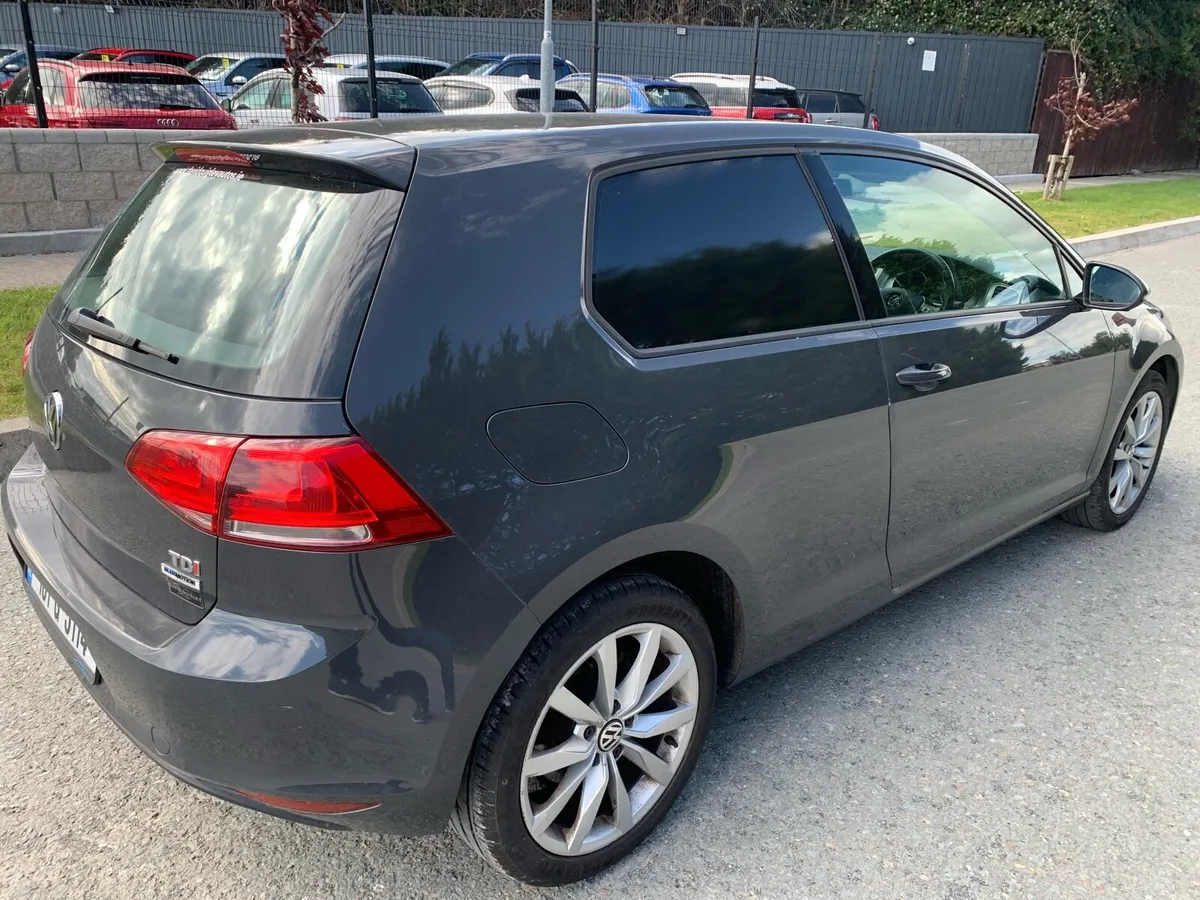 2016 Volkswagen Golf diesel, Doe 4/26, tax 6/25 - Image 4