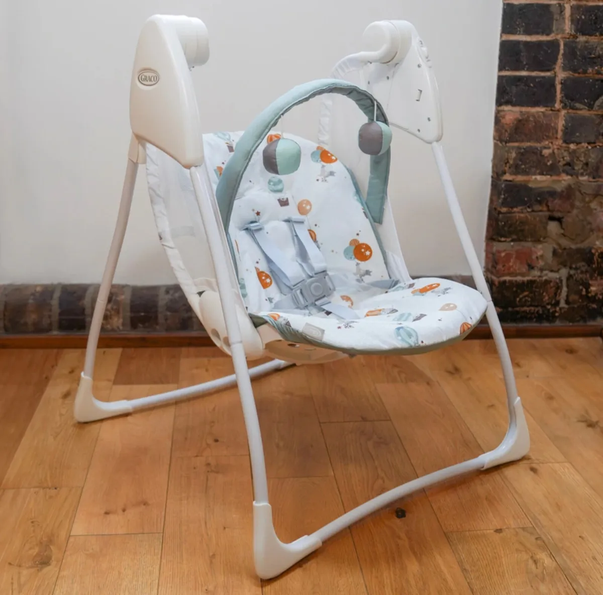 Graco baby swing