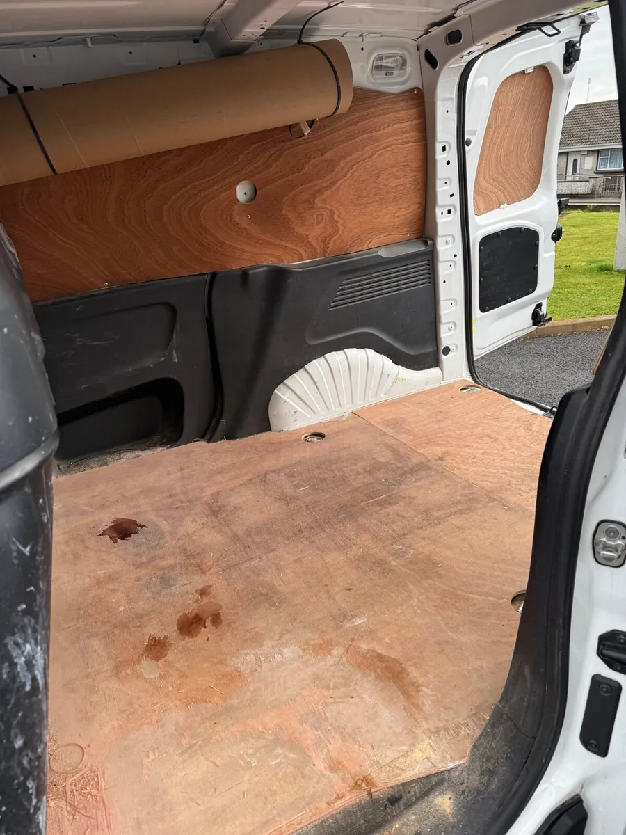 Vauxhall Combo 2020 - Image 3