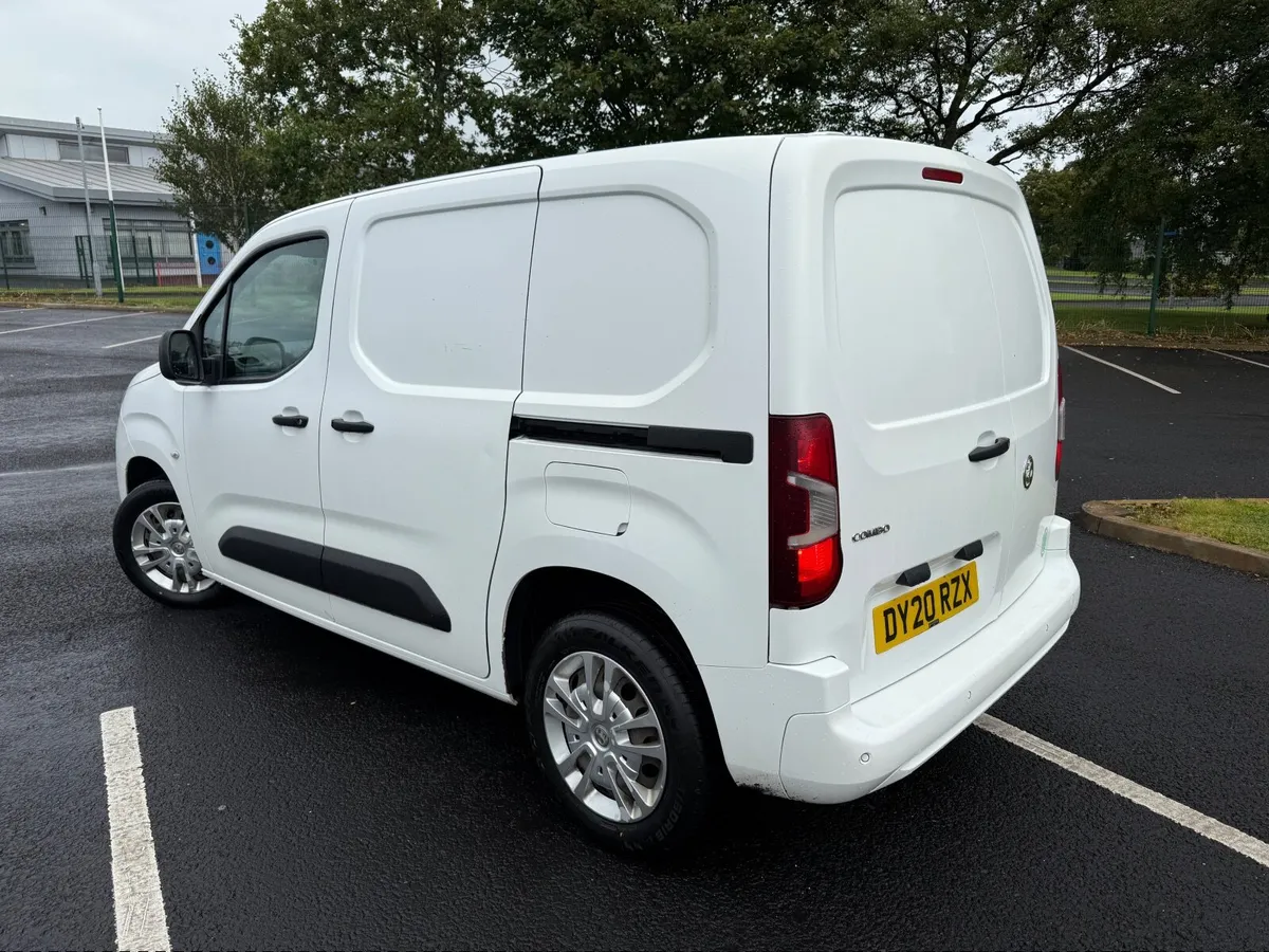 Vauxhall Combo 2020 - Image 4