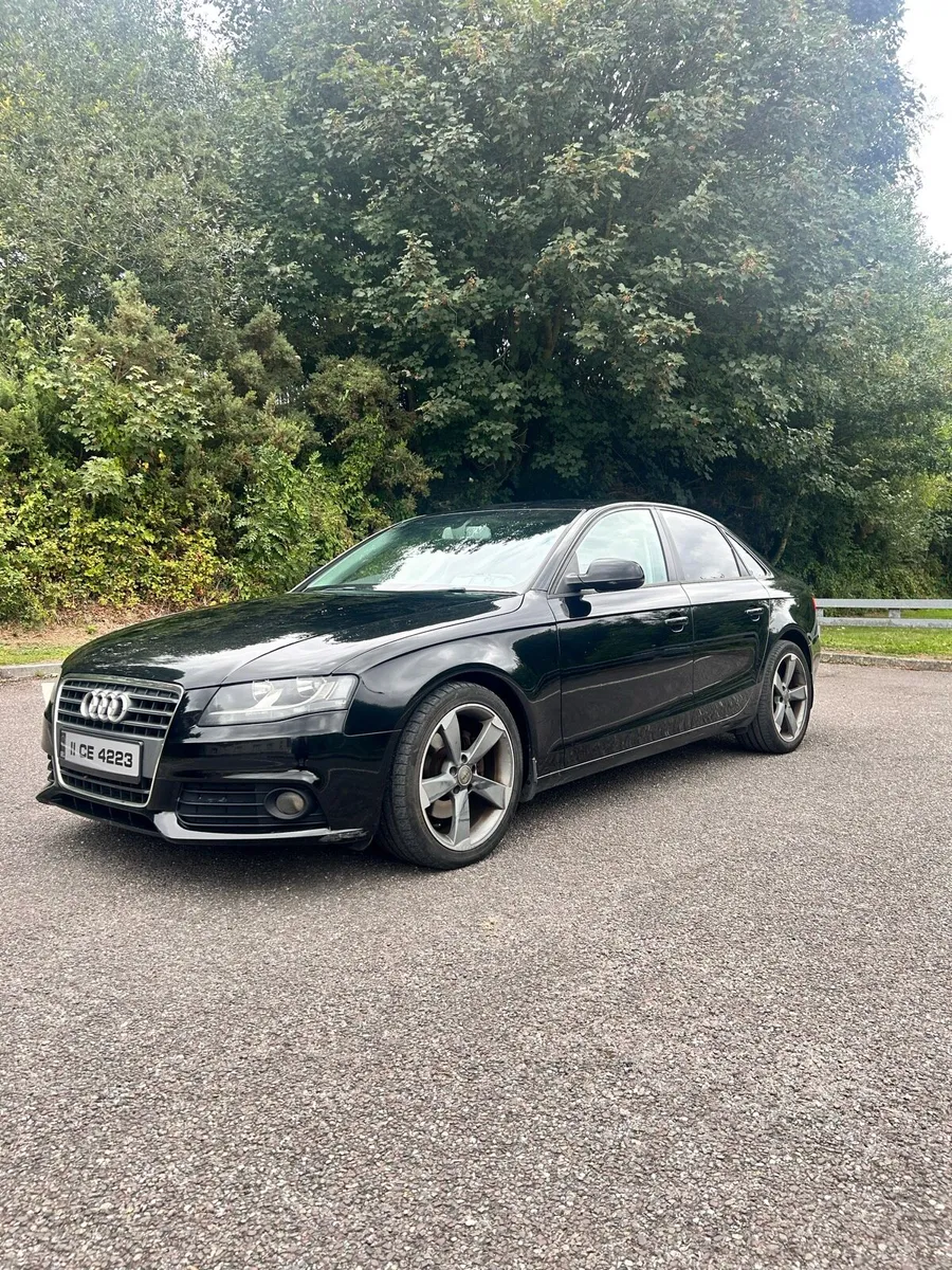 Audi A4 2.0 TDI 6 speed manual - Image 4