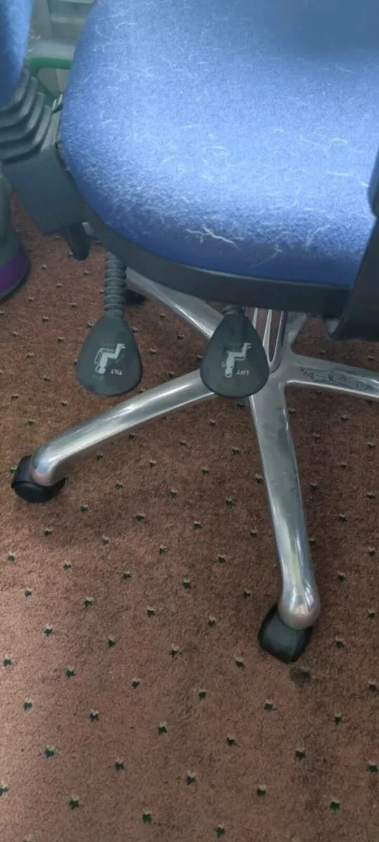 Office chair - Image 3
