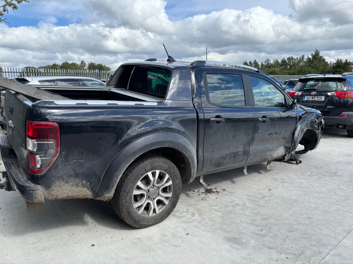 23 Ranger Wildtrack 2.0 Diesel Auto 70 km Starting - Image 3