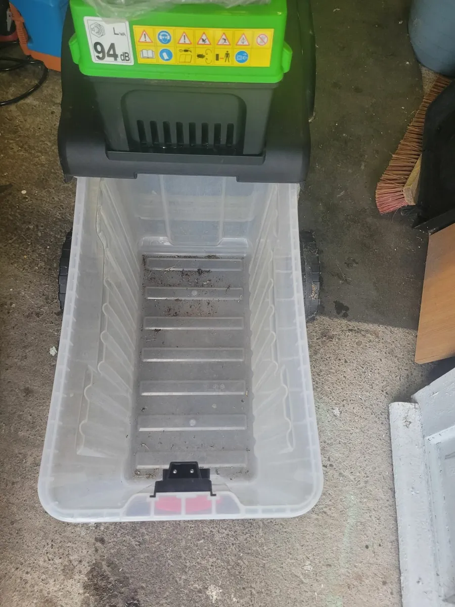 Electric Leaf Mulcher - Image 4