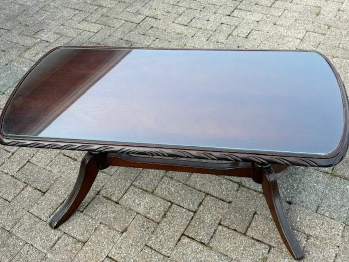 Coffee table - Image 1