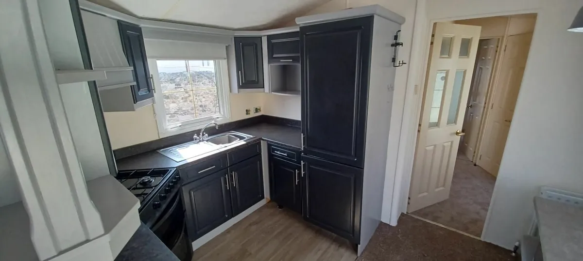 2 Bed Mobile Home - Image 3