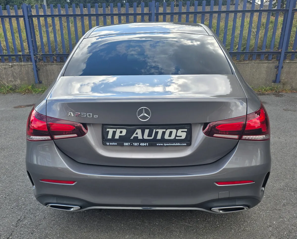 Mercedes-Benz A Class AMG Line - Image 4