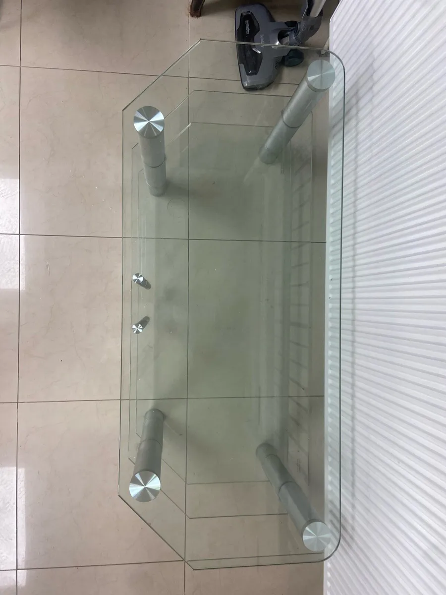 Reinforced glass TV stand - Image 2