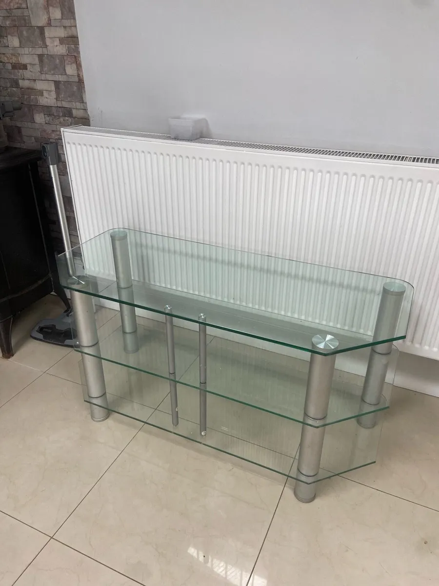 Reinforced glass TV stand - Image 3