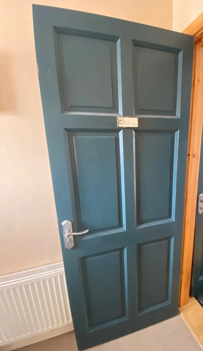 2 x Solid Oak Doors (mortise & tenon joints) - Image 2