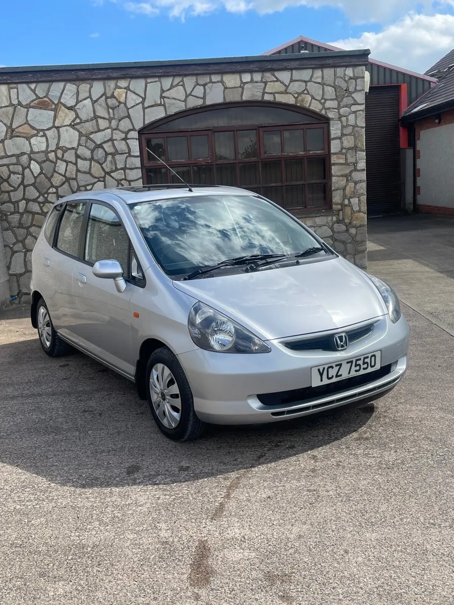 Honda Jazz 2004 - Image 4